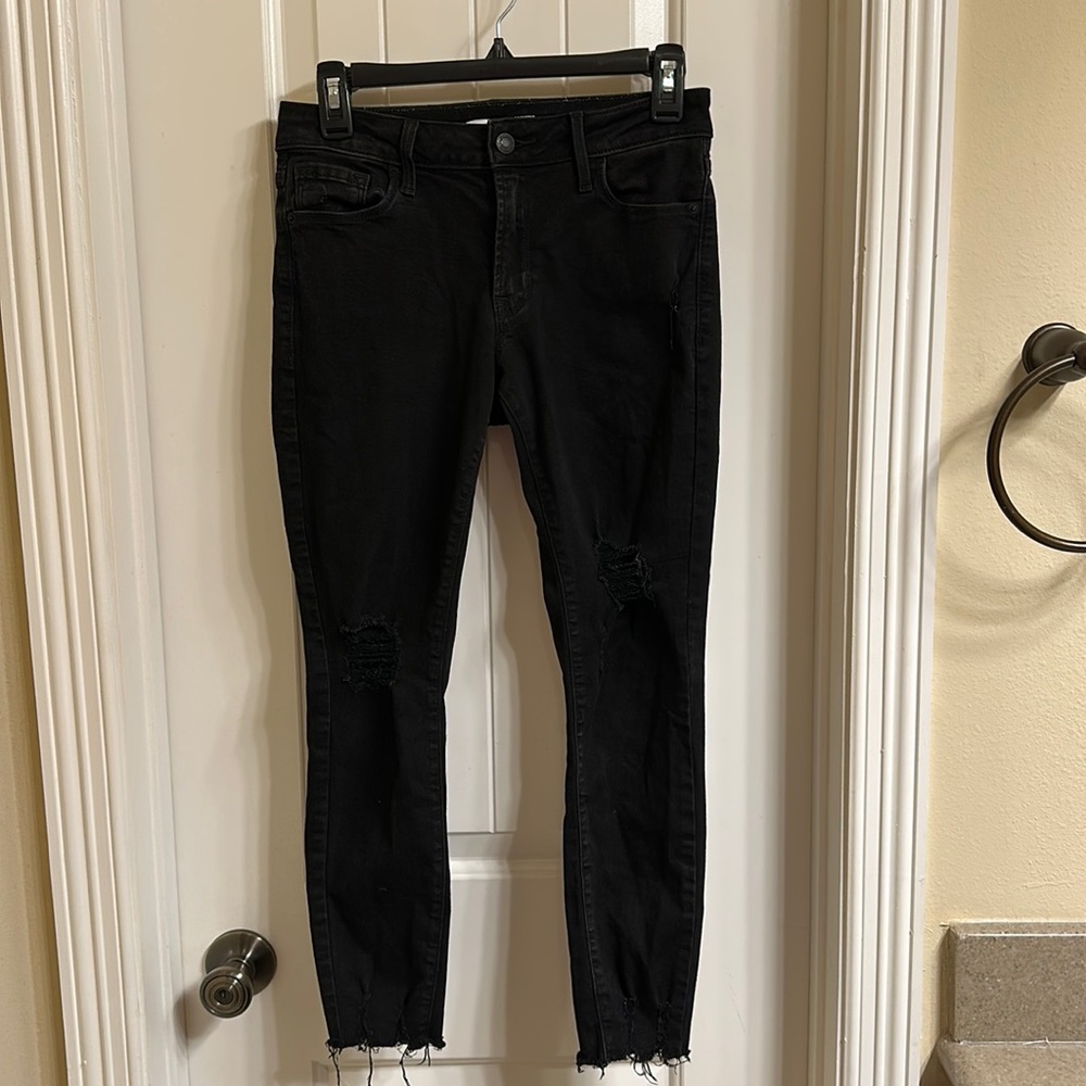 Old Navy Black Super Skinny Jeans
